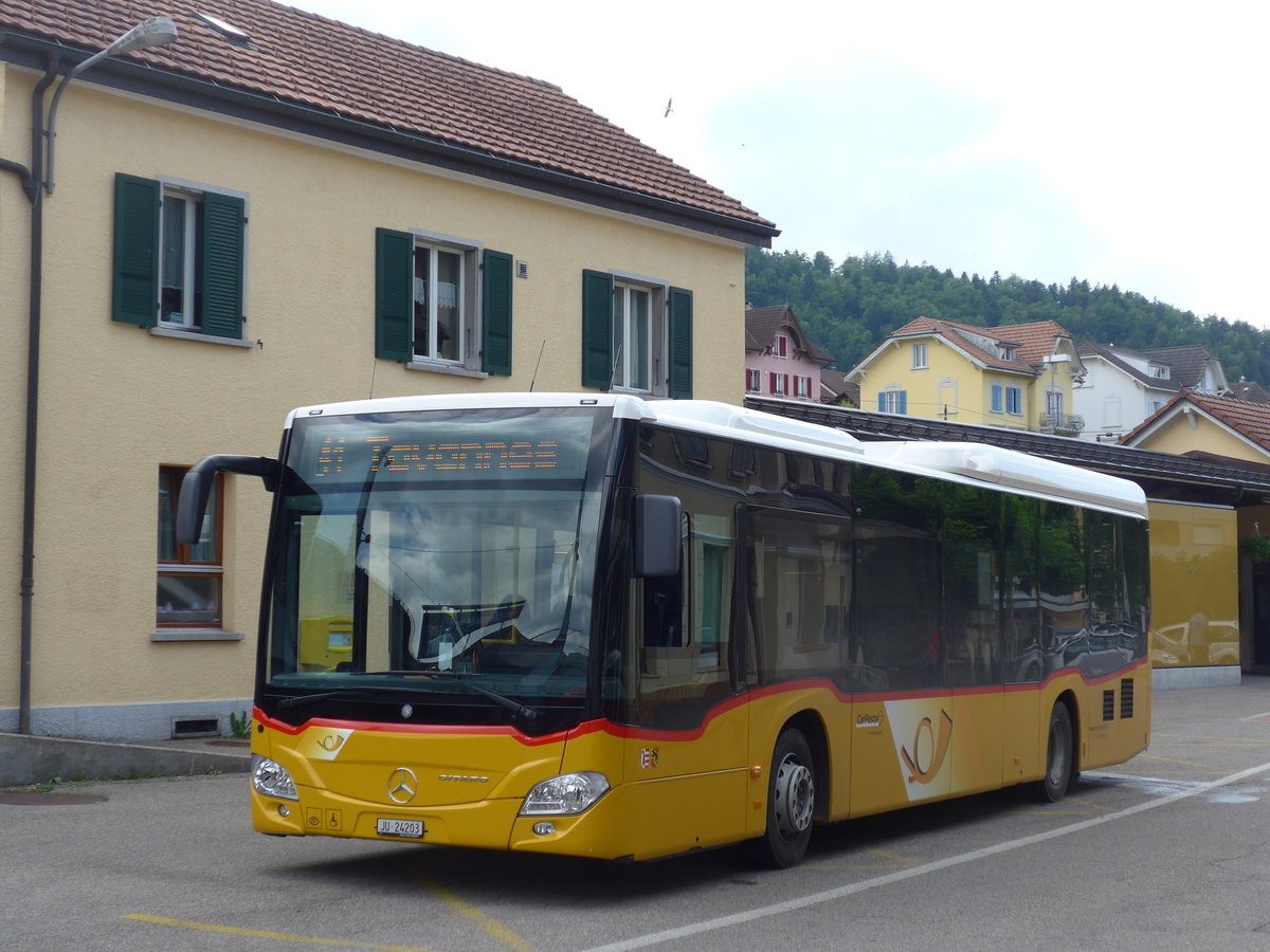 (181'053) - TSPG Saignel�gier - JU 24'203 - Mercedes am 12. Juni 2017 beim Bahnhof Tavannes