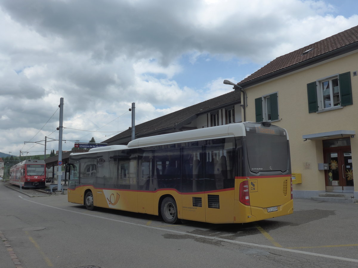 (181'054) - TSPG Saignel�gier - JU 24'203 - Mercedes am 12. Juni 2017 beim Bahnhof Tavannes