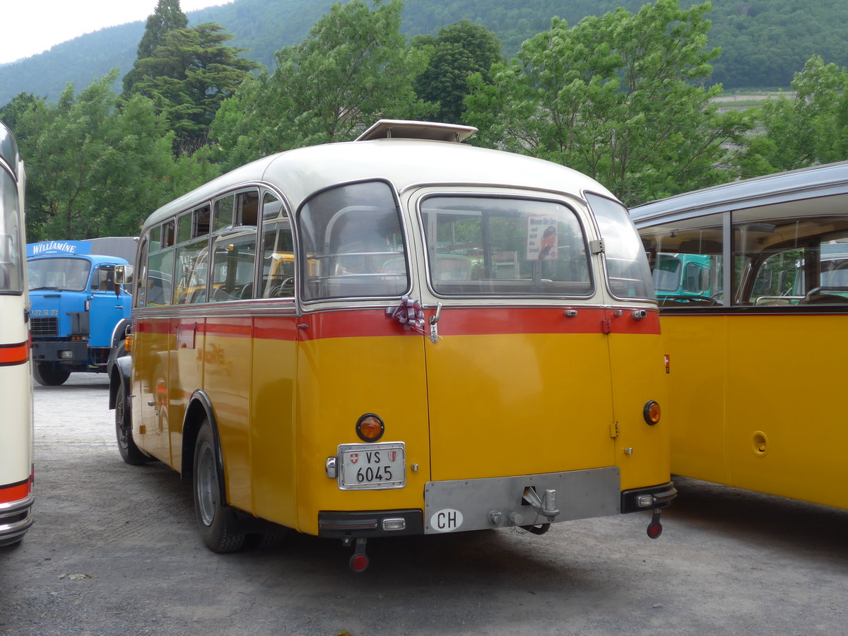 (181'301) - Suter, Savi�se - VS 6045 - Saurer/Lauber (ex Humbert-Droz, Ligni�res; ex P 21'016; ex Pache+Helfer, Colombier) am 24. Juni 2017 in Aigle, Saurertreffen