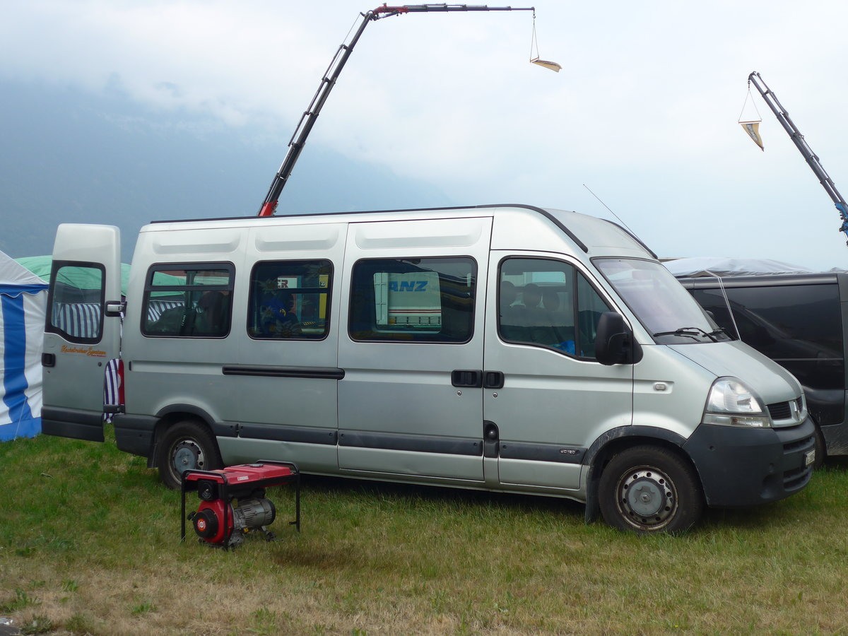 (181'447) - Bhend, M�nchwilen - AG 188'874 - Renault am 24. Juni 2017 in Interlaken, Flugplatz