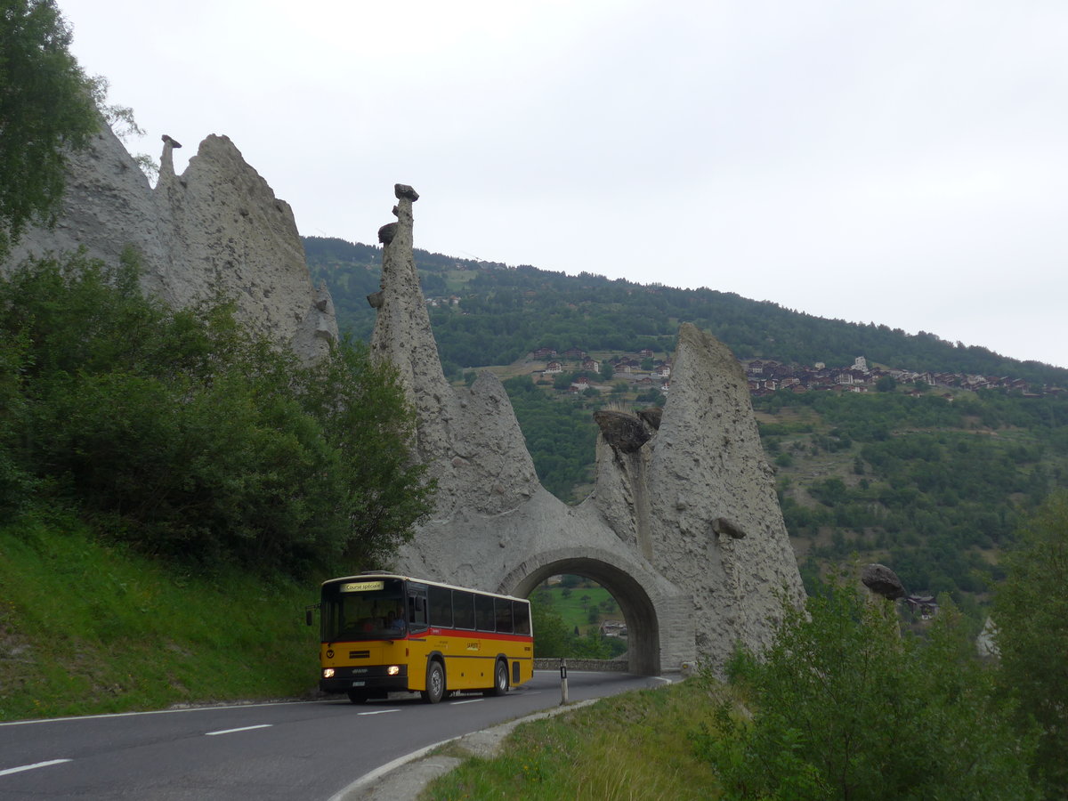 (181'817) - Oser, B�rchen - VS 93'575 - NAW/Lauber (ex Epiney, Ayer) am 9. Juli 2017 in Euseigne, Pyramides