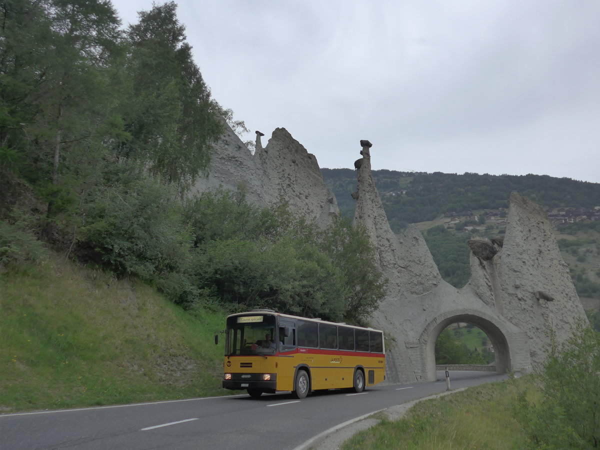 (181'820) - Oser, B�rchen - VS 93'575 - NAW/Lauber (ex Epiney, Ayer) am 9. Juli 2017 in Euseigne, Pyramides