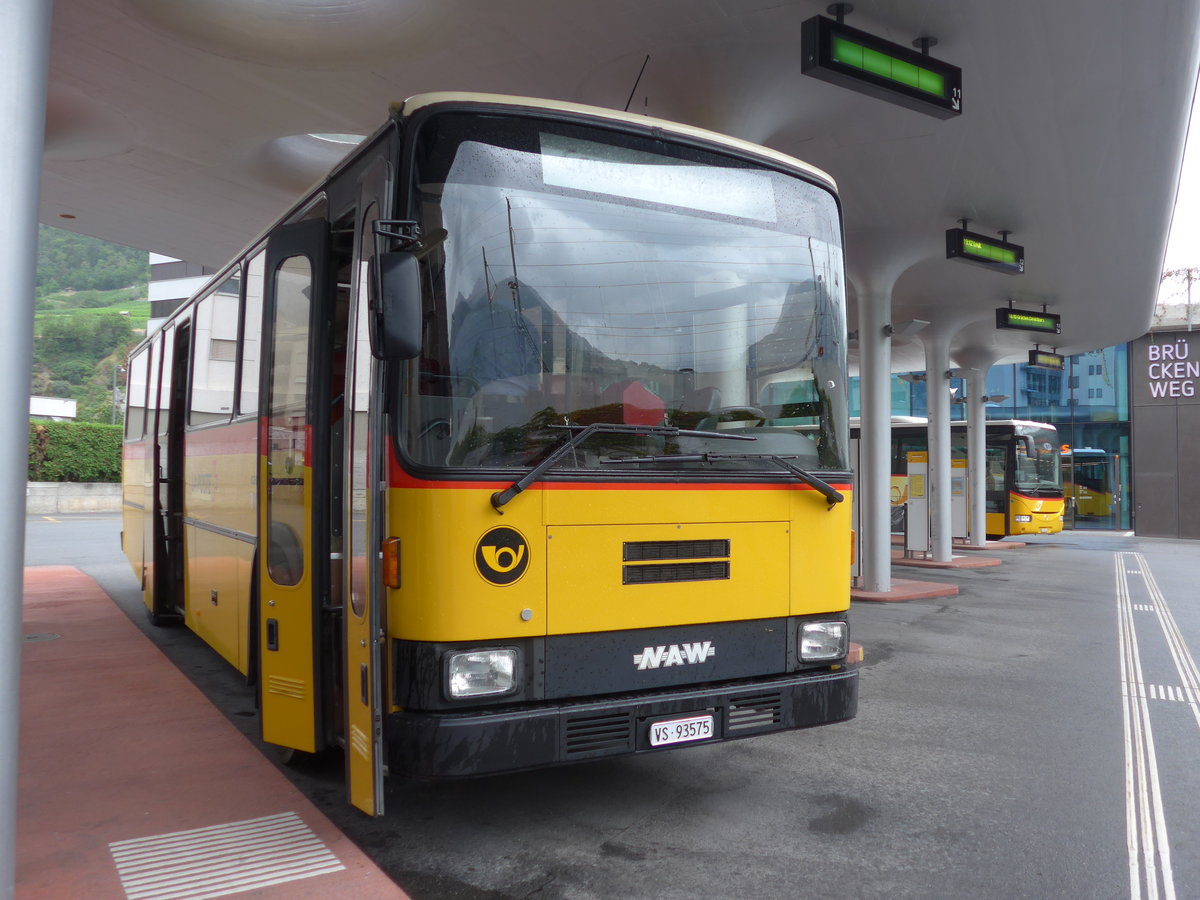 (181'873) - Oser, B�rchen - VS 93'575 - NAW/Lauber (ex Epiney, Ayer) am 9. Juli 2017 beim Bahnhof Visp