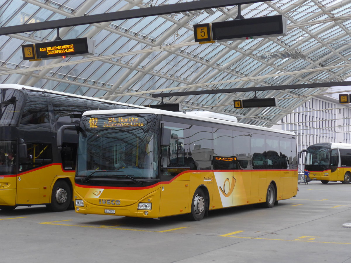 (182'242) - PostAuto Graub�nden - GR 170'435 - Iveco am 24. Juli 2017 in Chur, Postautostation