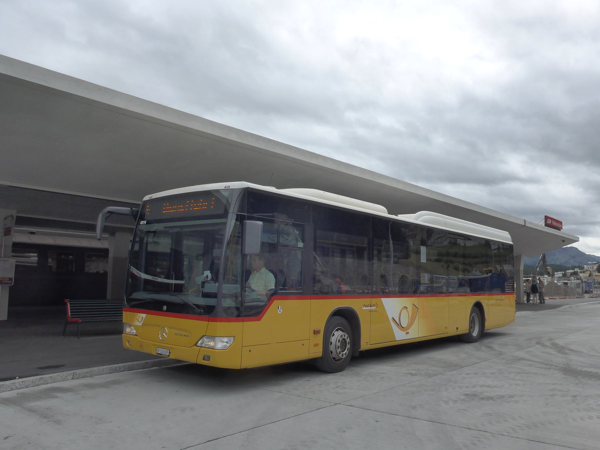 (182'293) - PostAuto Graub�nden - GR 163'695 - Mercedes am 24. Juli 2017 beim Bahnhof St. Moritz