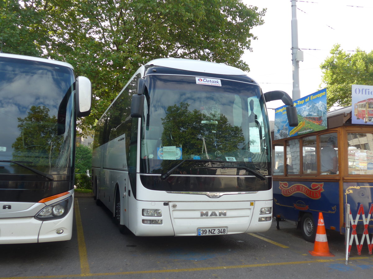 (182'712) - Aus der T�rkei: �zt�rk, Istanbul - 39 NZ 348 - MAN am 5. August 2017 in Z�rich, Sihlquai