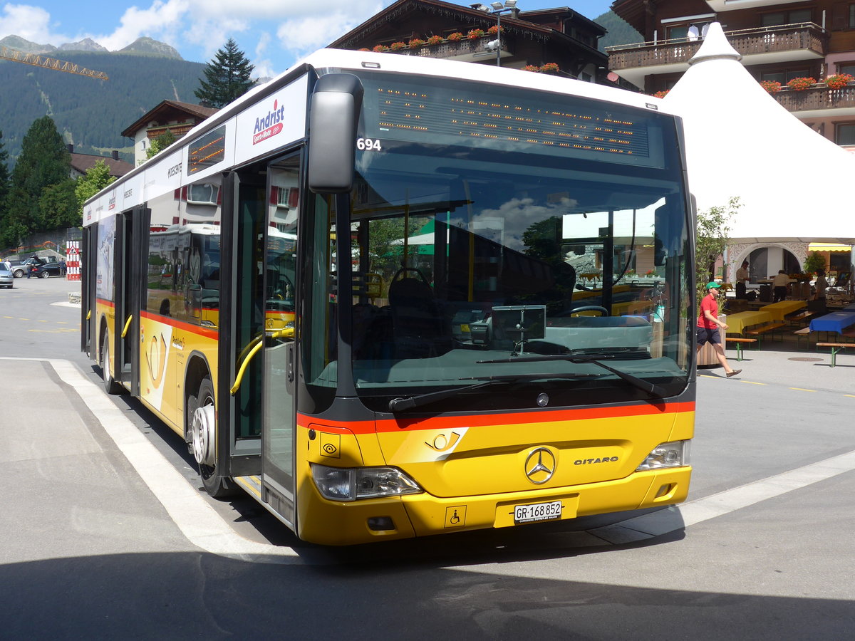 (182'767) - PostAuto Graub�nden - GR 168'852 - Mercedes am 5. August 2017 beim Bahnhof Klosters