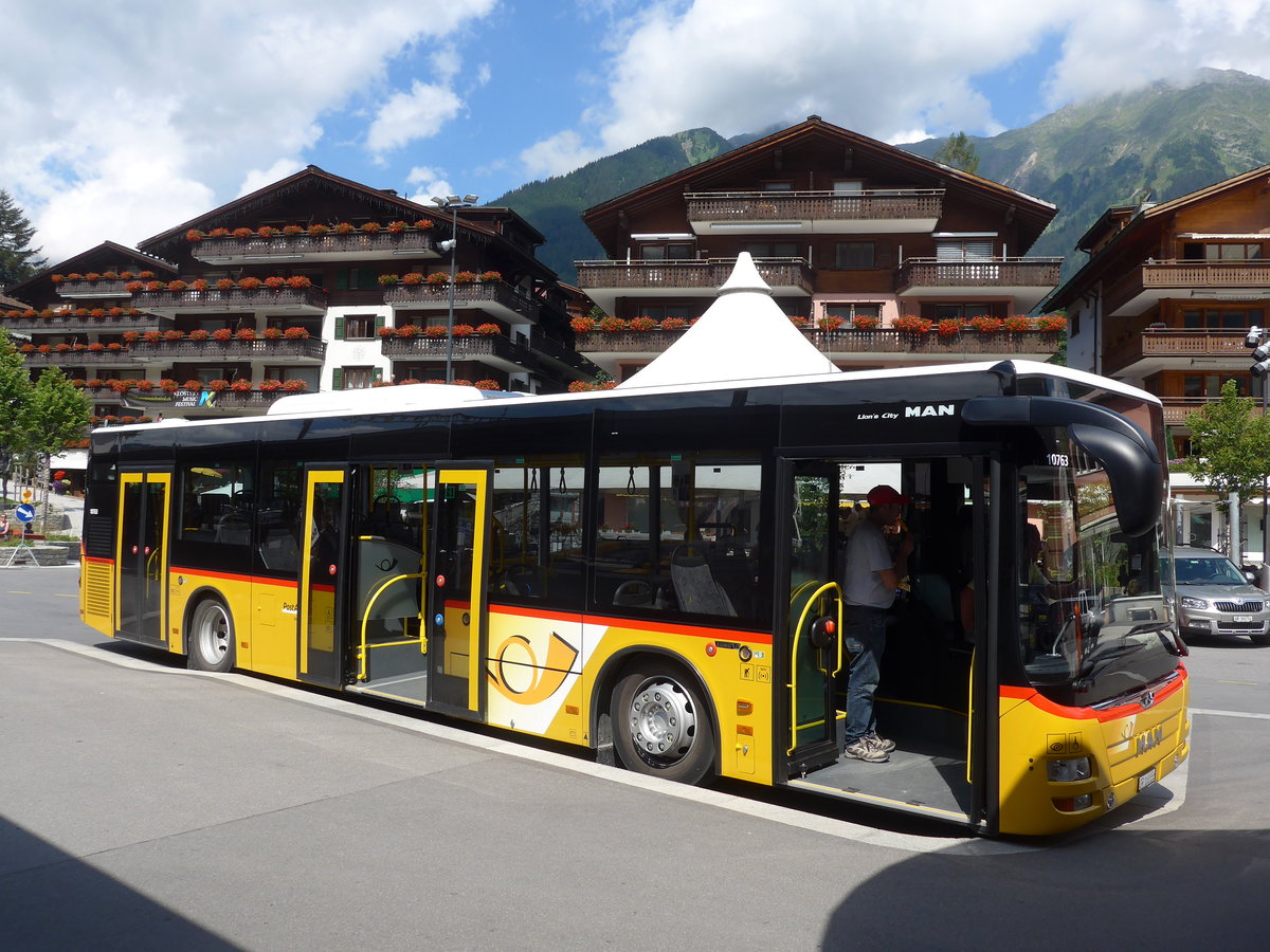 (182'780) - PostAuto Graub�nden - GR 168'856 - MAN am 5. August 2017 beim Bahnhof Klosters