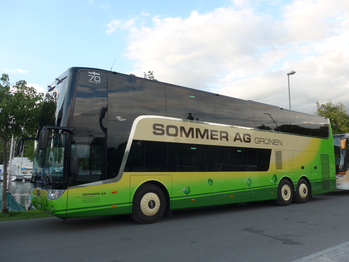 (182'799) - Sommer, Gr�nen - BE 123'540 - Van Hool am 5. August 2017 in Thun, Strandbad