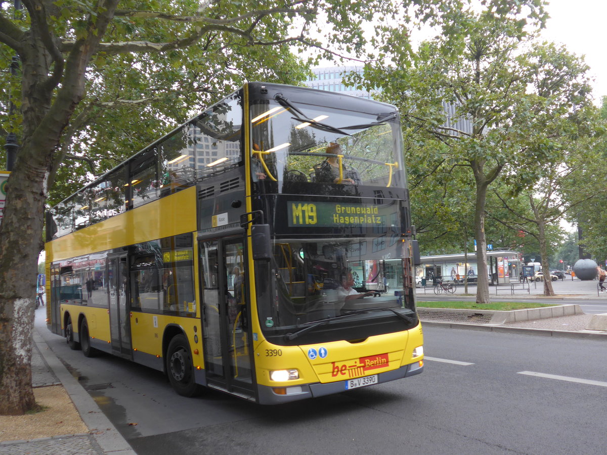 (183'414) - BVG Berlin - Nr. 3390/B-V 3390 - MAN am 11. August 2017 in Berlin, Kurf�rstendamm