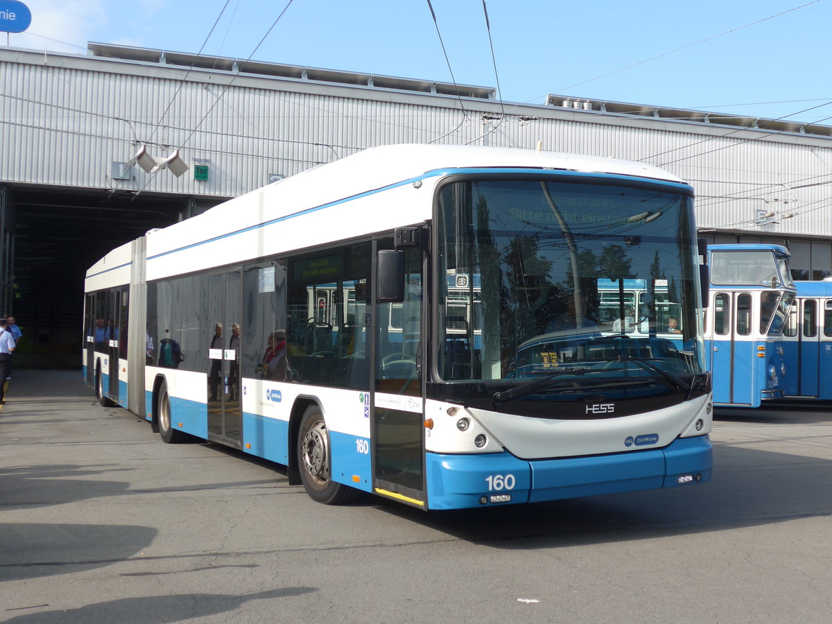 (183'682) - VBZ Z�rich - Nr. 160 - Hess/Hess Gelenktrolleybus am 20. August 2017 in Z�rich, Garage Hardau