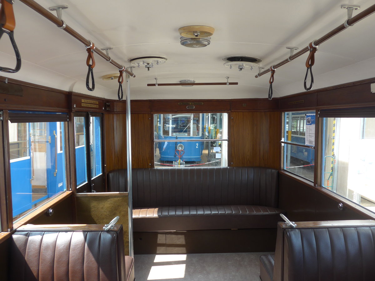 (183'739) - Oldtimer Club Saurer, Arbon - Nr. 45/TG 162'182 - Saurer/T�scher (ex VBZ Z�rich Nr. 45; ex Firma in Spreitenbach; ex VBZ Z�rich Nr. 245; ex VBZ Z�rich Nr. 45) am 20. August 2017 in Z�rich, Burgwies (Innenaufnahme)