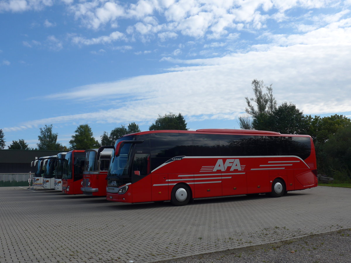 (183'889) - Aus der Schweiz: AFA Adelboden - Nr. 15/BE 26'702 - Setra am 23. August 2017 in Bad D�rrheim, Garage Luschin