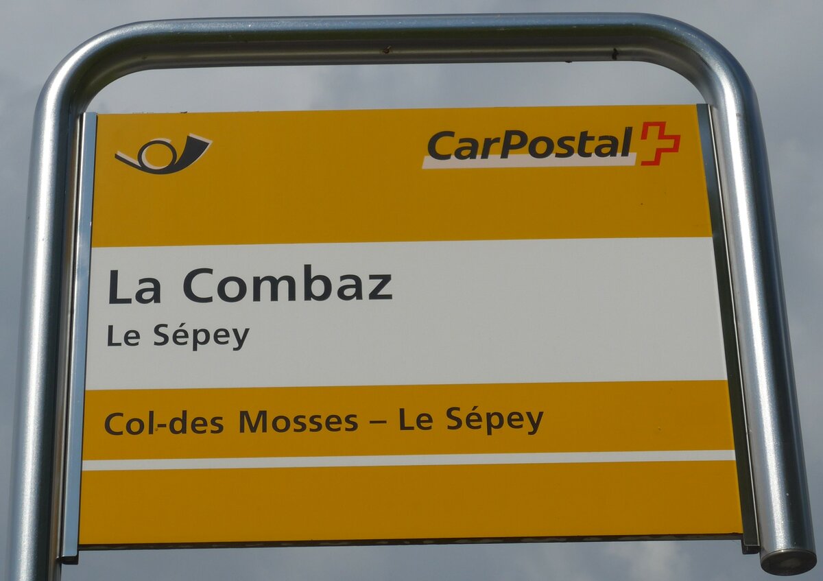(183'985) - PostAuto-Haltestellenschild - Le S�pey, La Combaz - am 24. August 2017