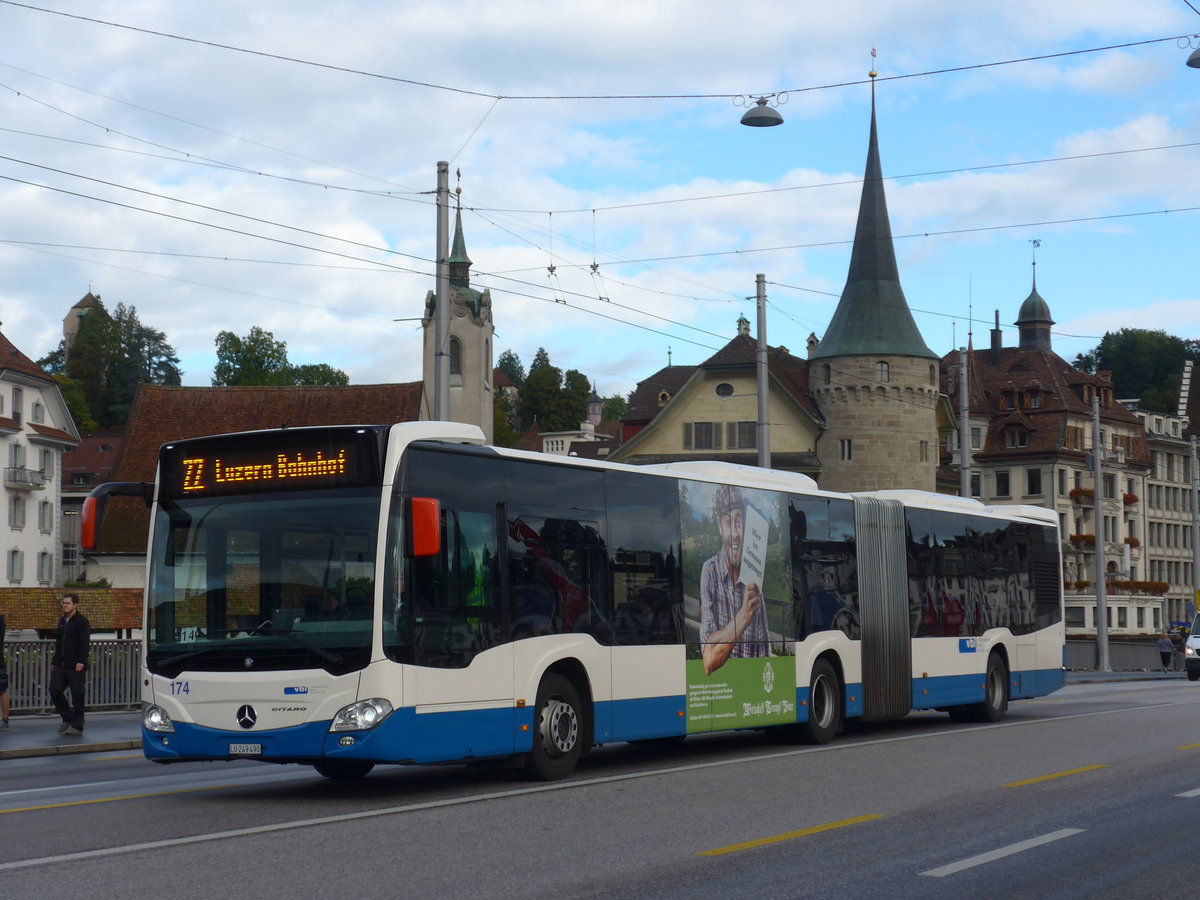 (185'104) - VBL Luzern - Nr. 174/LU 249'490 - Mercedes am 18. September 2017 in Luzern, Bahnhofbr�cke