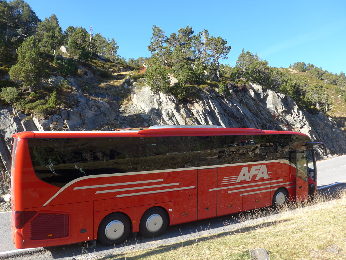 (185'308) - Aus der Schweiz: AFA Adelboden - Nr. 16/BE 21'181 - Setra am 27. September 2017 bei Arcal�s