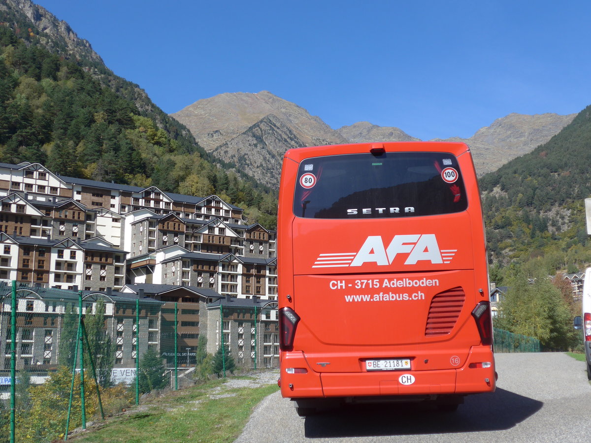 (185'376) - Aus der Schweiz: AFA Adelboden - Nr. 16/BE 21'181 - Setra am 27. September 2017 in Arinsal, Destilleries Andorra