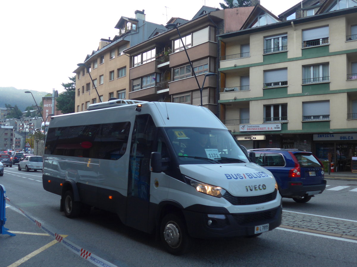 (185'450) - Bus Blues - L7895 - Iveco/Indcar am 28. September 2017 in La Massana, Les Entrades