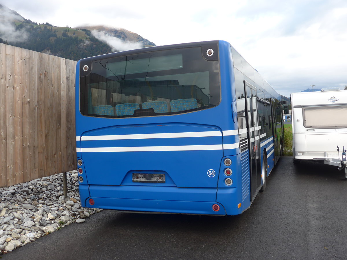 (185'763) - AFA Adelboden - Nr. 54 - Neoplan (ex VBZ Z�rich Nr. 243) am 8. Oktober 2017 in Frutigen, Garage
