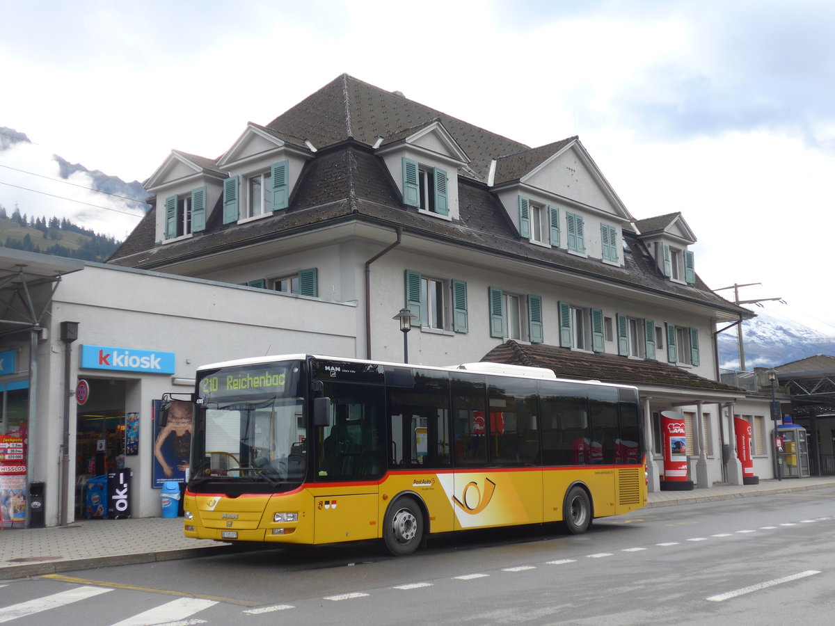(185'764) - PostAuto Bern - BE 535'079 - MAN/G�ppel (ex Nr. 217; ex RBS Worblaufen Nr. 217) am 8. Oktober 2017 beim Bahnhof Frutigen