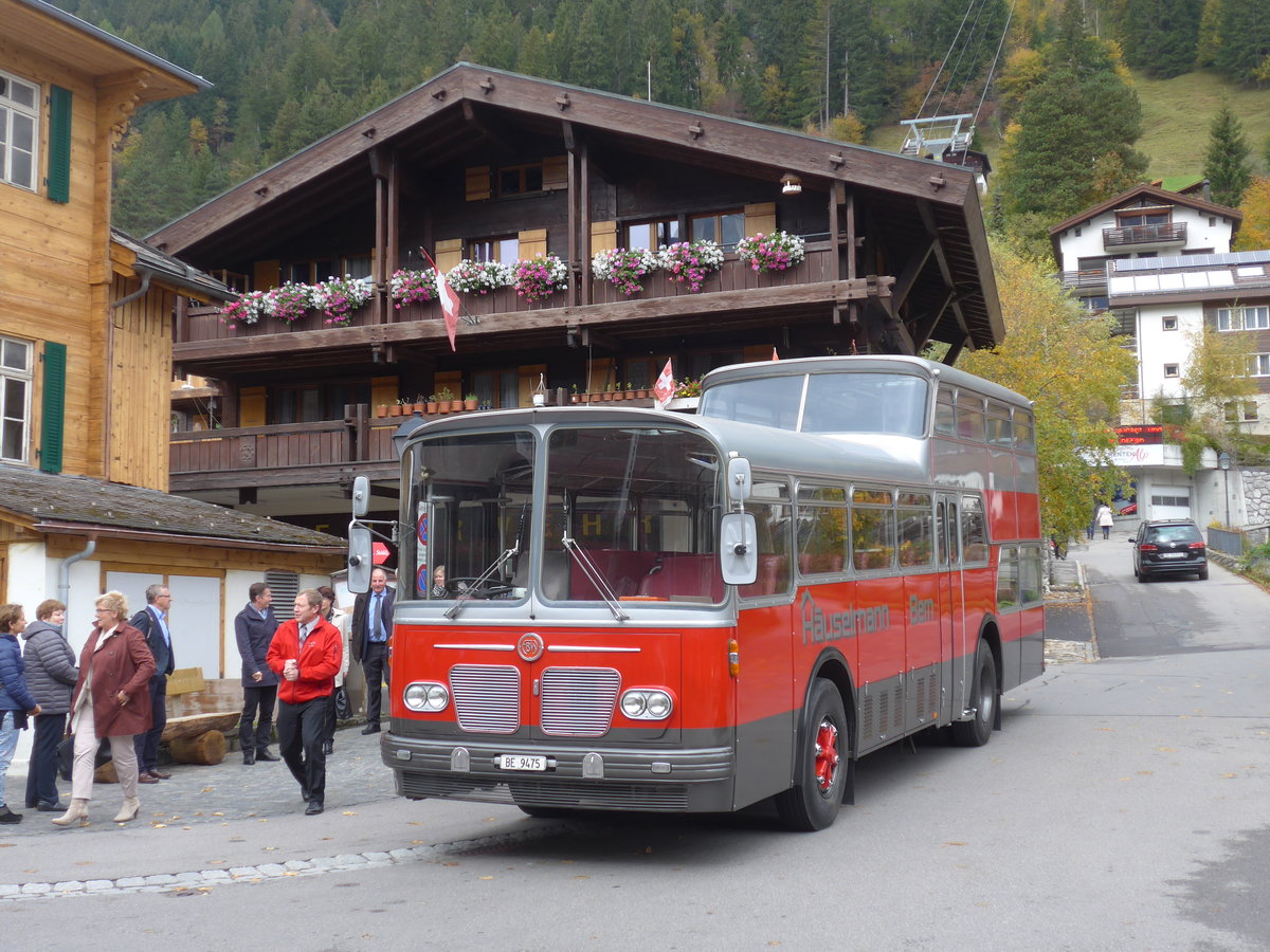 (185'788) - H�uselmann, Bern - Nr. 26/BE 9475 - FBW/Vetter-R&J Anderthalbdecker (ex AFA Adelboden Nr. 9) am 8. Oktober 2017 in Adelboden, Kathrinenplatz