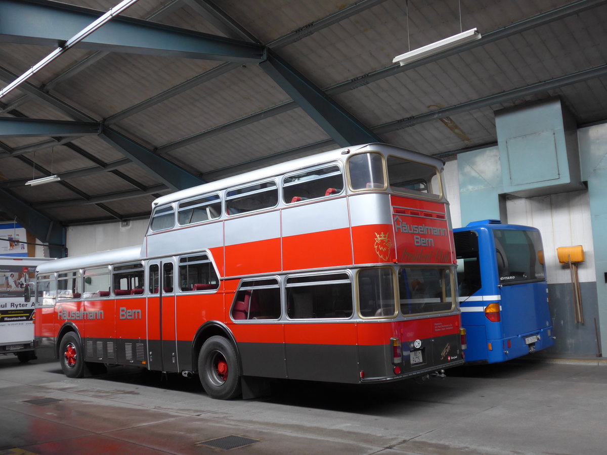 (185'805) - H�uselmann, Bern - Nr. 26/BE 9475 - FBW/Vetter-R&J Anderthalbdecker (ex AFA Adelboden Nr. 9) am 8. Oktober 2017 in Adelboden, Busstation
