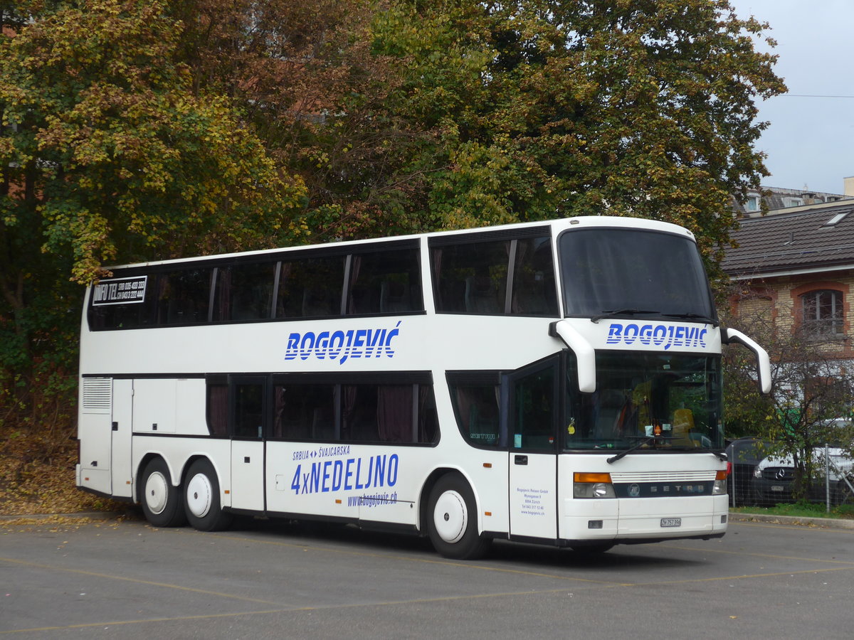 (186'154) - Bogojevic, Z�rich - ZH 757'396 - Setra am 27. Oktober 2017 in Z�rich, Sihlquai