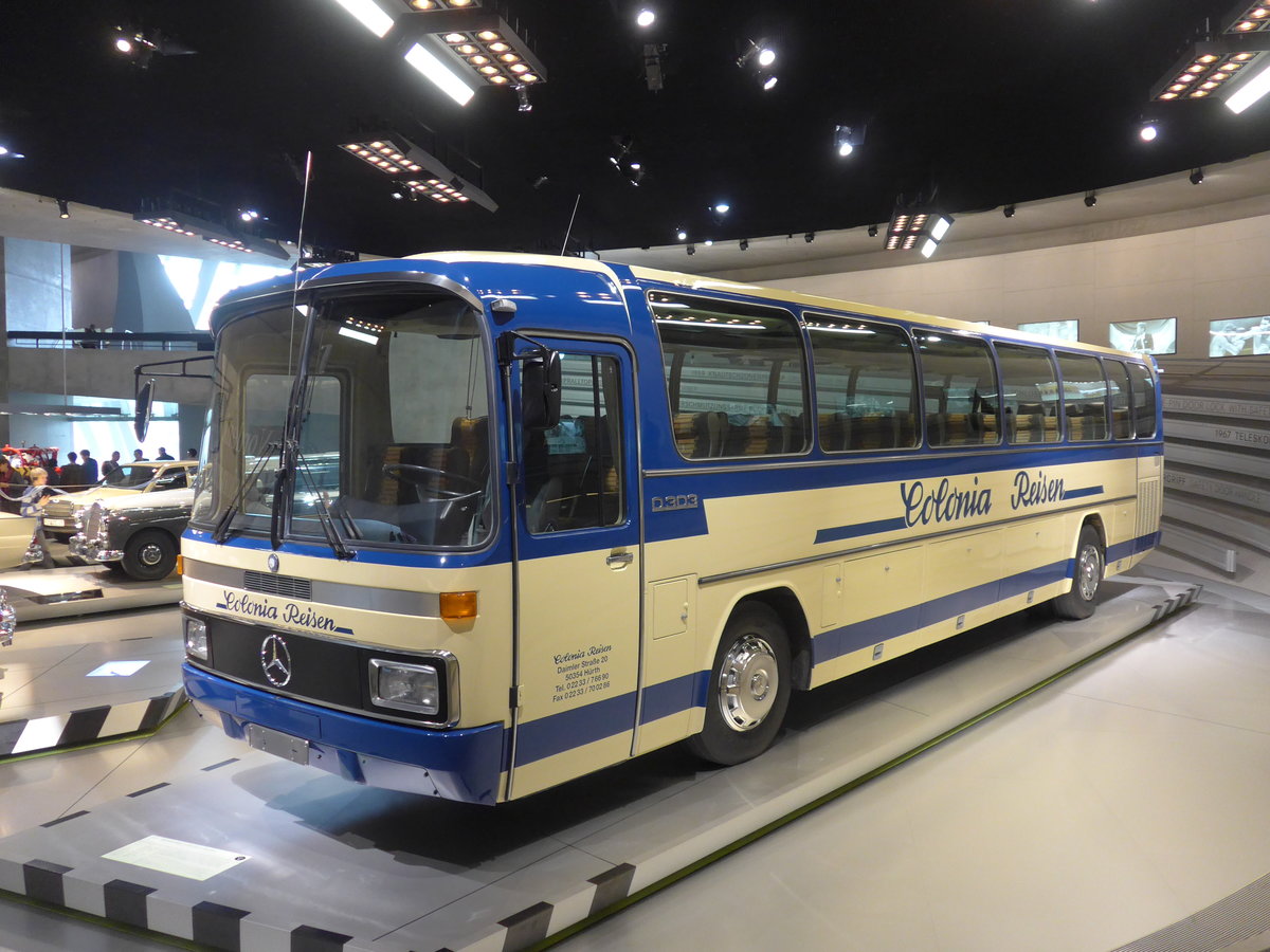 (186'427) - Colonia Reisen, H�rth - Mercedes am 12. November 2017 in Stuttgart, Mercedes-Benz Museum