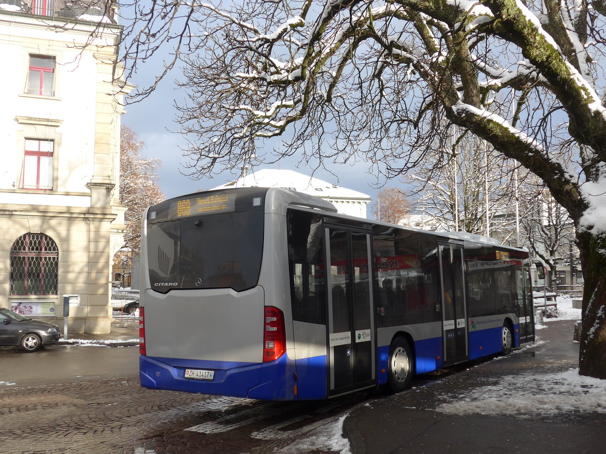 (186'887) - VZO Gr�ningen - Nr. 17/ZH 41'417 - Mercedes am 9. Dezember 2017 beim Bahnhof Wetzikon