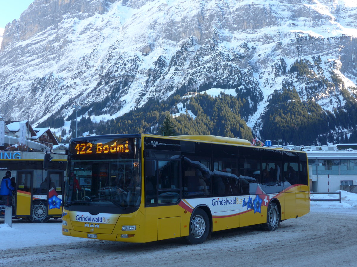 (187'287) - AVG Grindelwald - Nr. 19/BE 363'305 - MAN/G�ppel am 24. Dezember 2017 beim Bahnhof Grindelwald