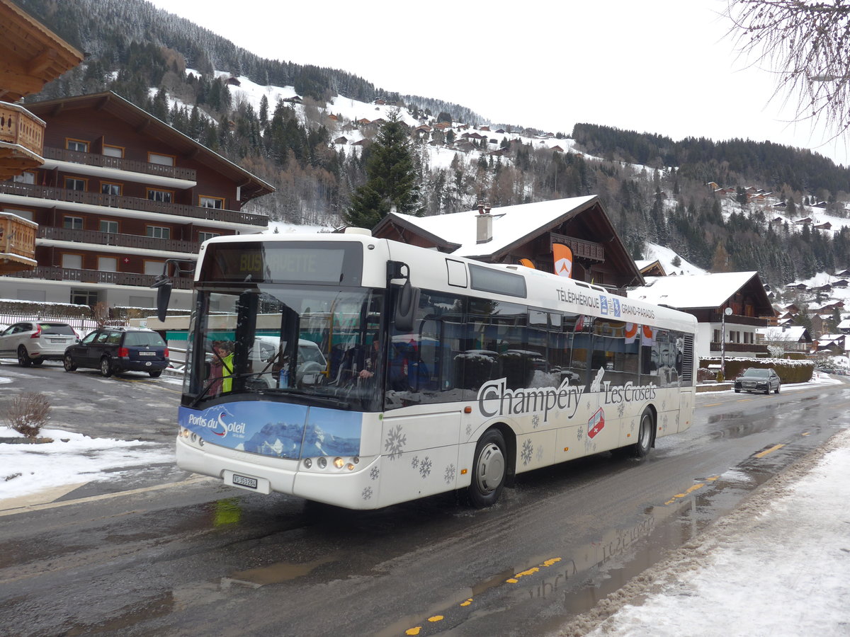 (188'009) - TPC Aigle - Nr. 16/VS 353'284 - Solaris (ex ATE Bus, Effretikon Nr. 45) am 20. Januar 2018 beim Bahnhof Champ�ry