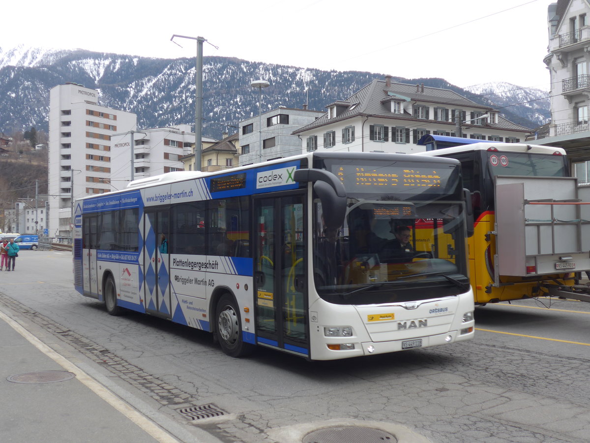 (189'054) - PostAuto Wallis - VS 449'118 - MAN am 3. M�rz 2018 beim Bahnhof Brig