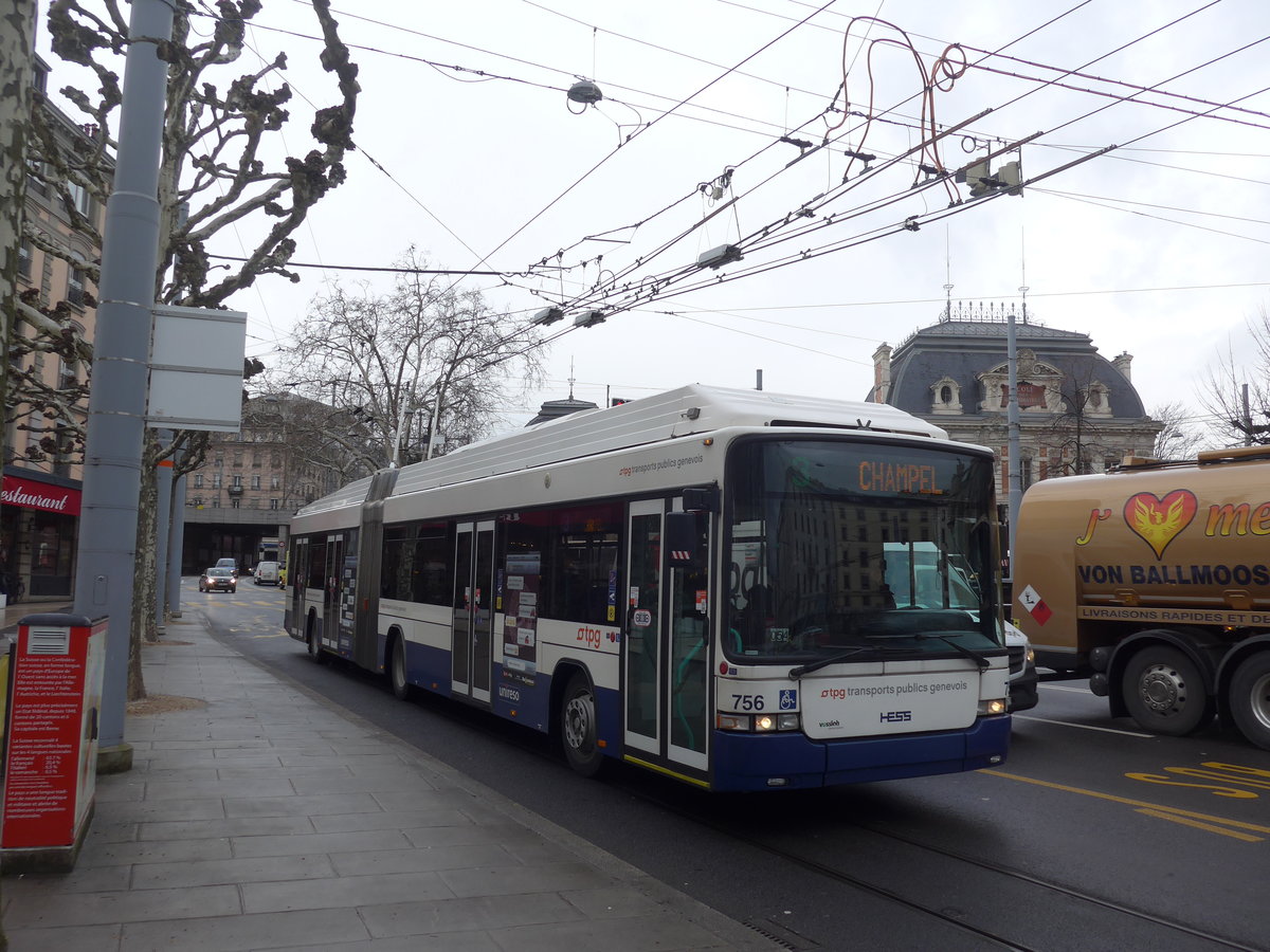 (189'139) - TPG Gen�ve - Nr. 756 - Hess/Hess Gelenktrolleybus am 12. M�rz 2018 in Gen�ve, Place des Vingt-Deux-Cantons