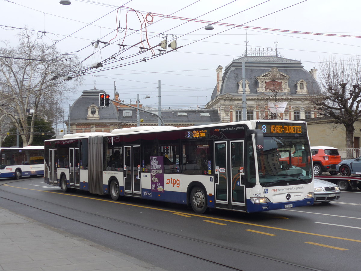 (189'142) - TPG Gen�ve - Nr. 1126/GE 960'876 - Mercedes am 12. M�rz 2018 in Gen�ve, Place des Vingt-Deux-Cantons
