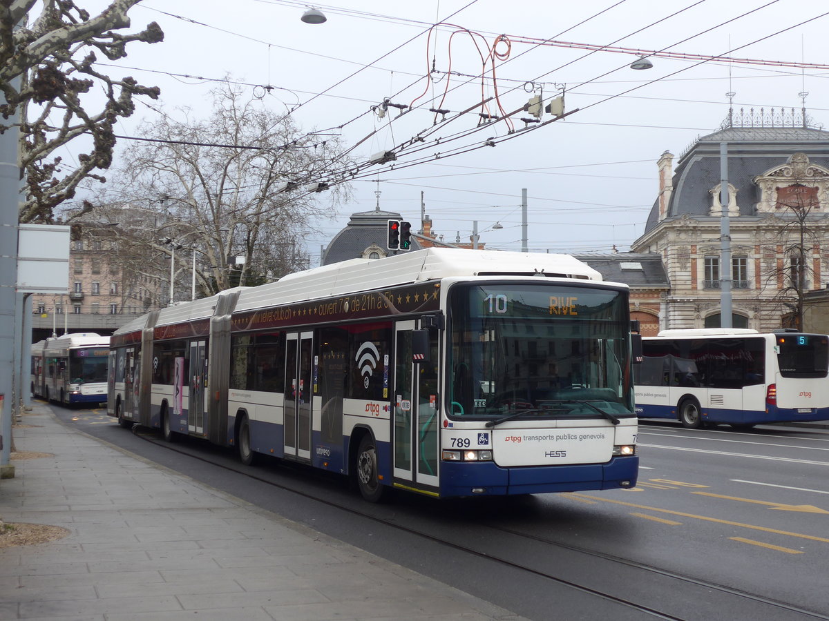 (189'144) - TPG Gen�ve - Nr. 789 - Hess/Hess Doppelgelenktrolleybus am 12. M�rz 2018 in Gen�ve, Place des Vingt-Deux-Cantons