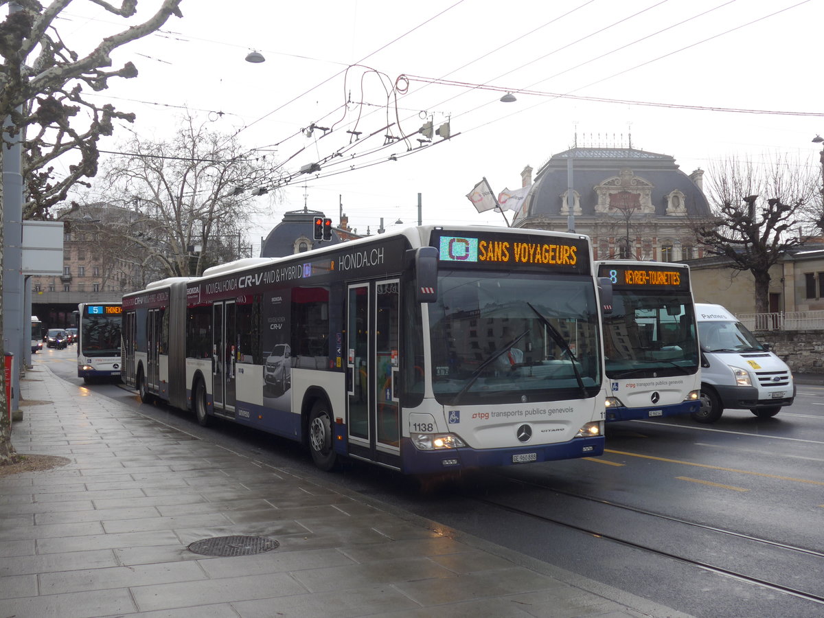 (189'178) - TPG Gen�ve - Nr. 1138/GE 960'888 - Mercedes am 12. Dezember 2018 in Gen�ve, Place des Vingt-Deux-Cantons