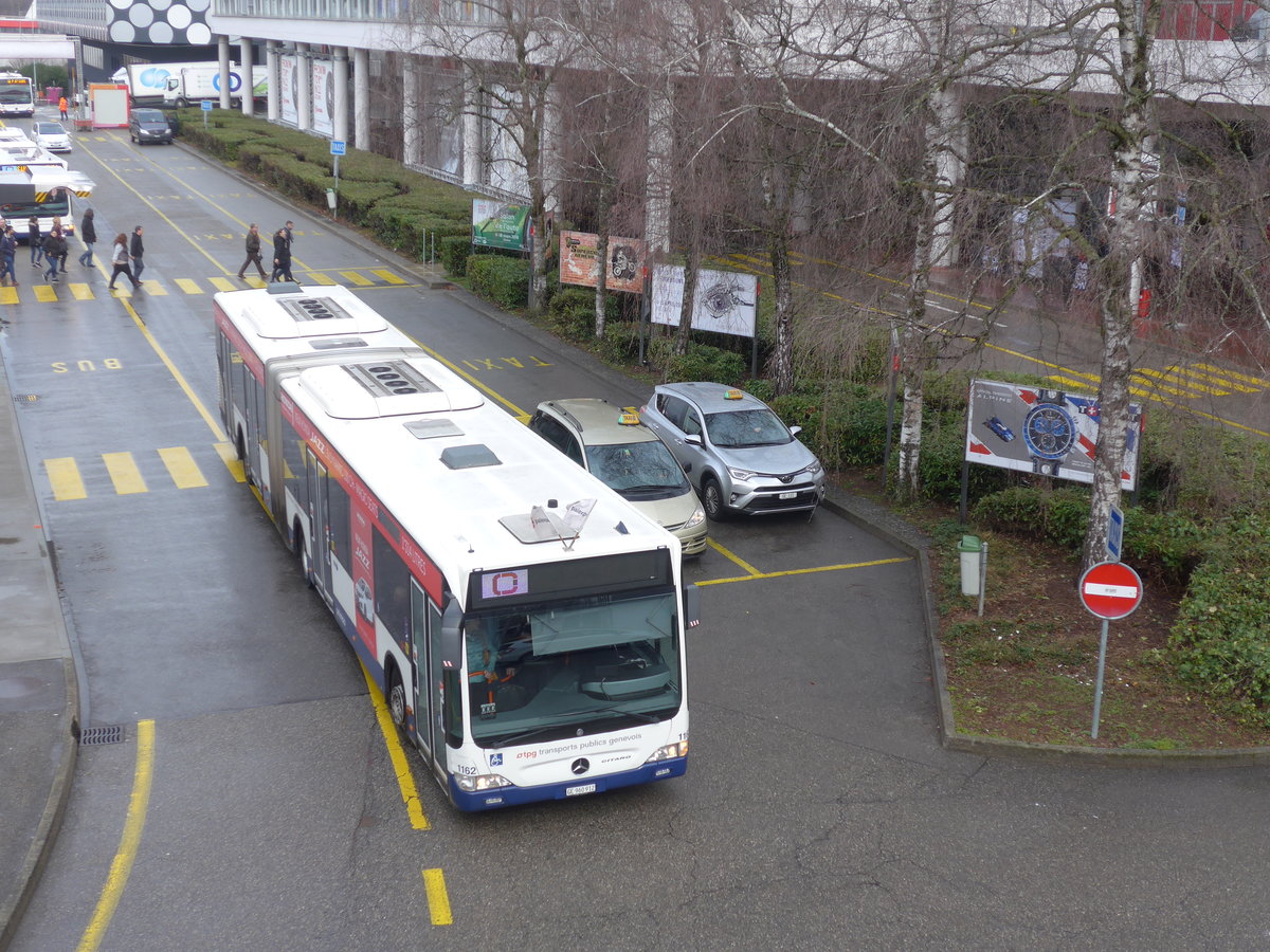 (189'206) - TPG Gen�ve - Nr. 1162/GE 960'912 - Mercedes am 12. M�rz 2018 in Gen�ve, Palexpo