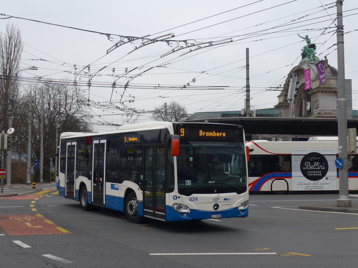 (189'338) - VBL Luzern - Nr. 624/LU 15'088 - Mercedes am 17. M�rz 2018 beim Bahnhof Luzern