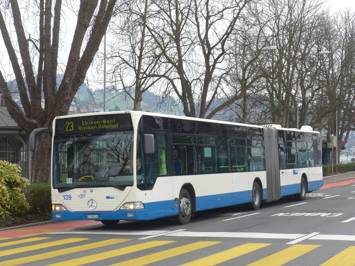 (189'389) - VBL Luzern - Nr. 139/LU 199'439 - Mercedes am 17. M�rz 2018 beim Bahnhof Luzern