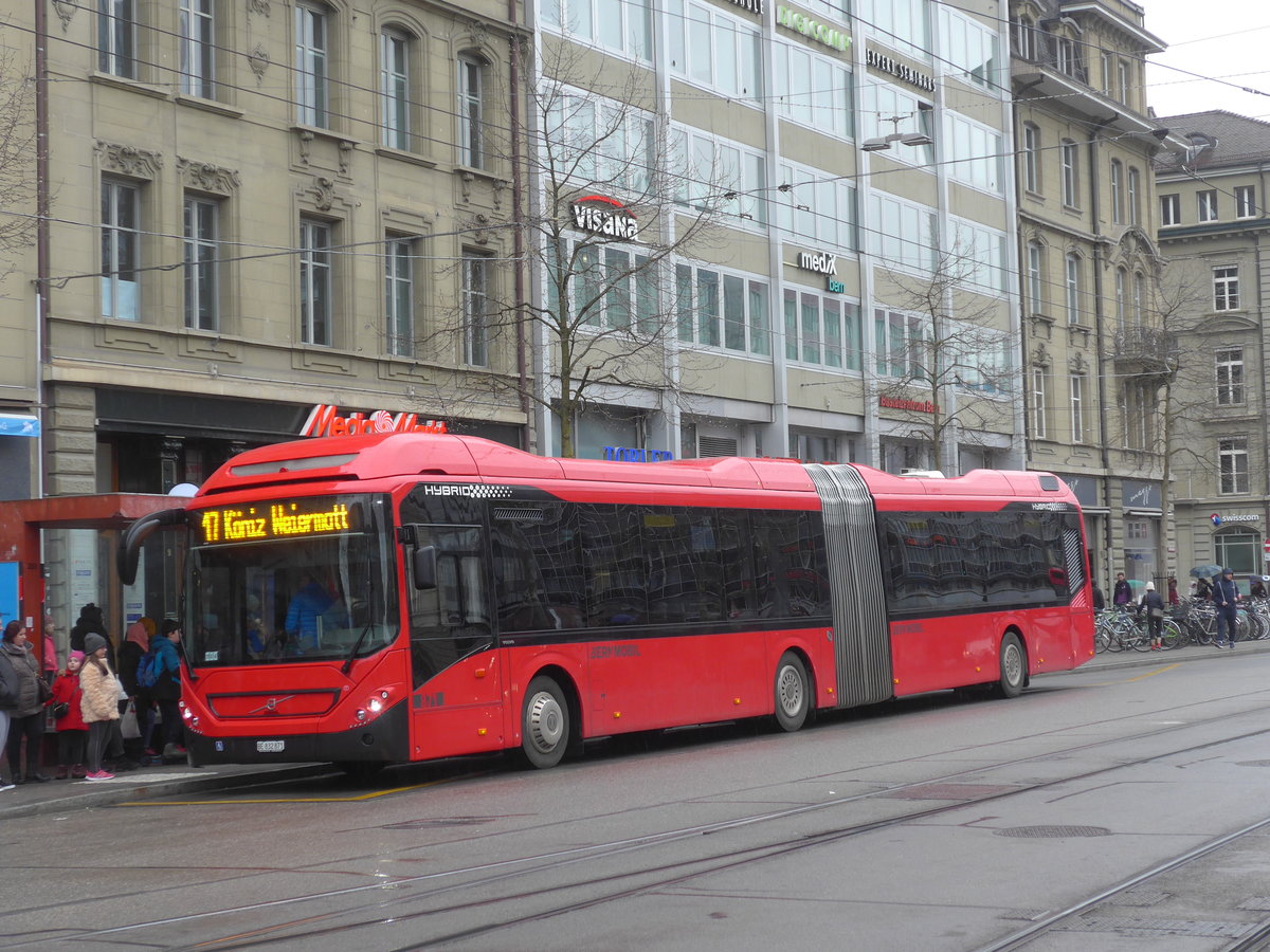(189'435) - Bernmobil, Bern - Nr. 871/BE 832'871 - Volvo am 17. M�rz 2018 beim Bahnhof Bern