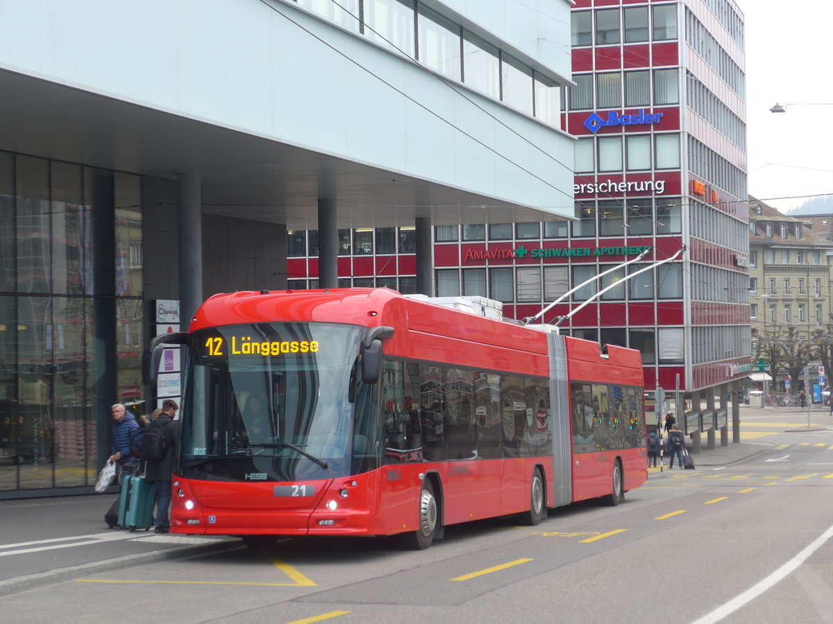 (189'615) - Bernmobil, Bern - Nr. 21 - Hess/Hess Gelenktrolleybus am 26. M�rz 2018 in Bern, Schanzenstrasse