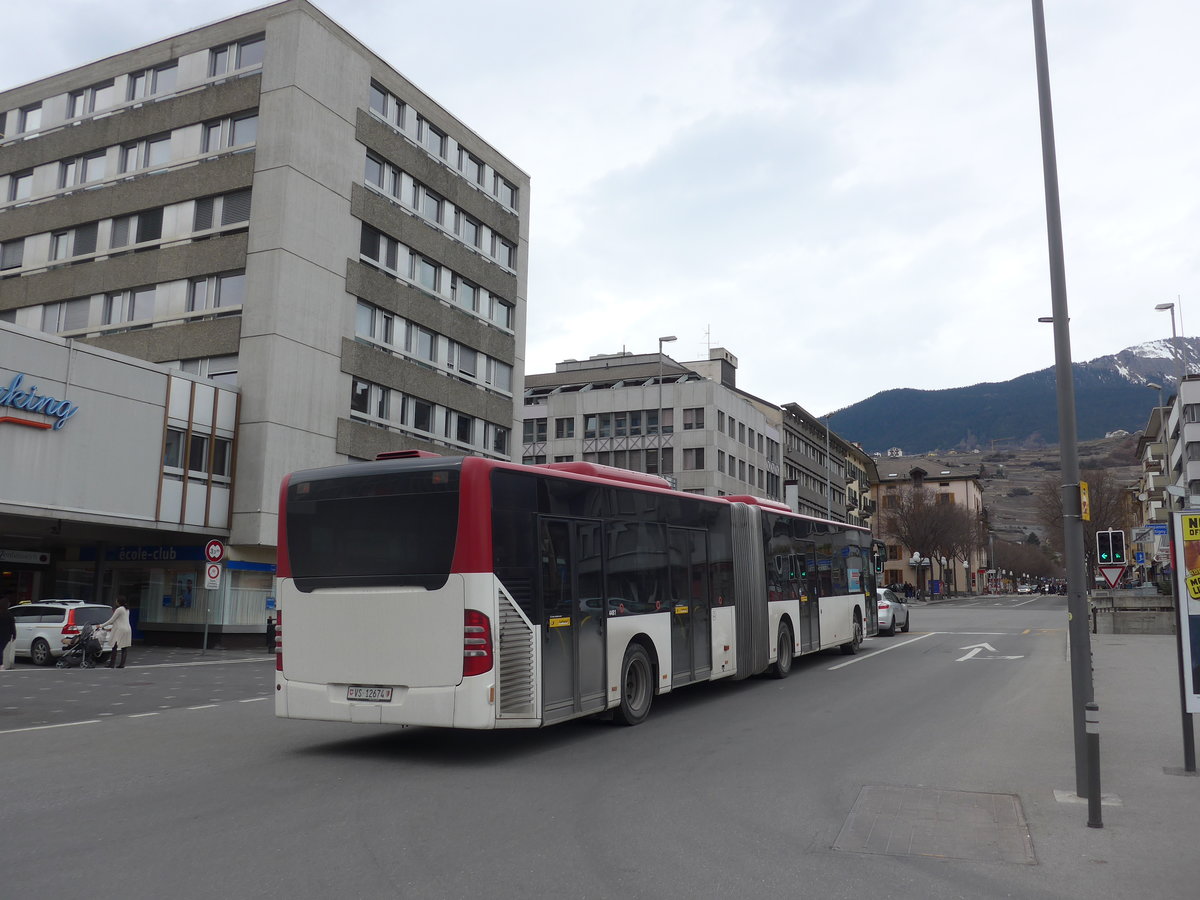 (189'763) - PostAuto Wallis - Nr. 64/VS 12'674 - Mercedes (ex Lathion, Sion Nr. 64) am 30. M�rz 2018 beim Bahnhof Sion