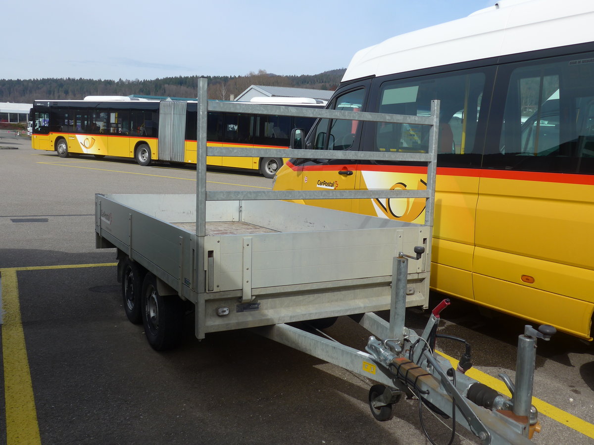 (189'917) - CarPostal Ouest - JU 92'759 - Anssems Gep�ckanh�nger am 2. April 2018 in Develier, Parkplatz