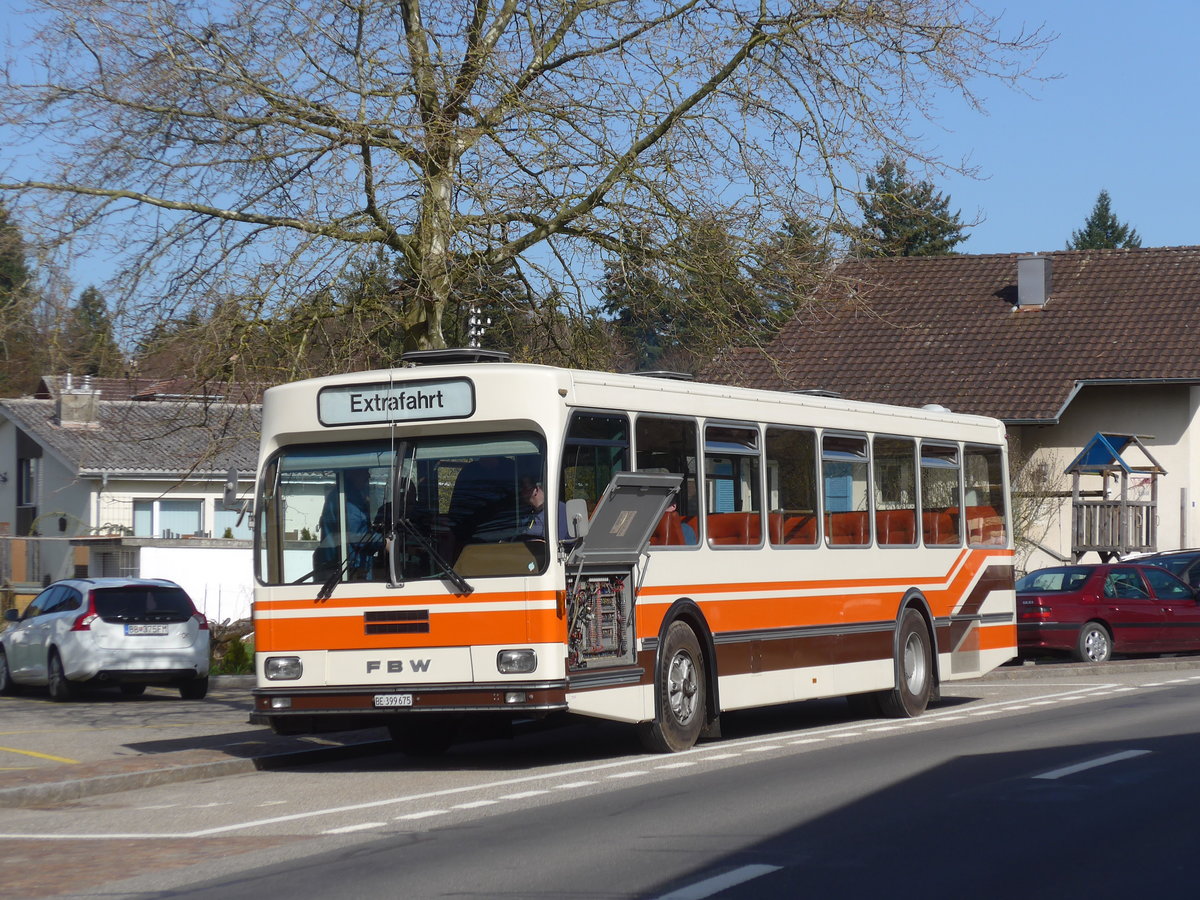 (190'075) - Wegm�ller, M�nsingen - BE 399'675 - FBW/R&J (ex Bamert, Wollerau) am 7. April 2018 in Kernenried, Gasthof L�wen