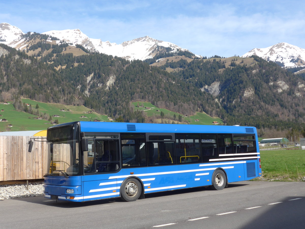 (190'101) - AFA Adelboden - Nr. 56 - MAN/G�ppel am 14. April 2018 in Frutigen, Garage