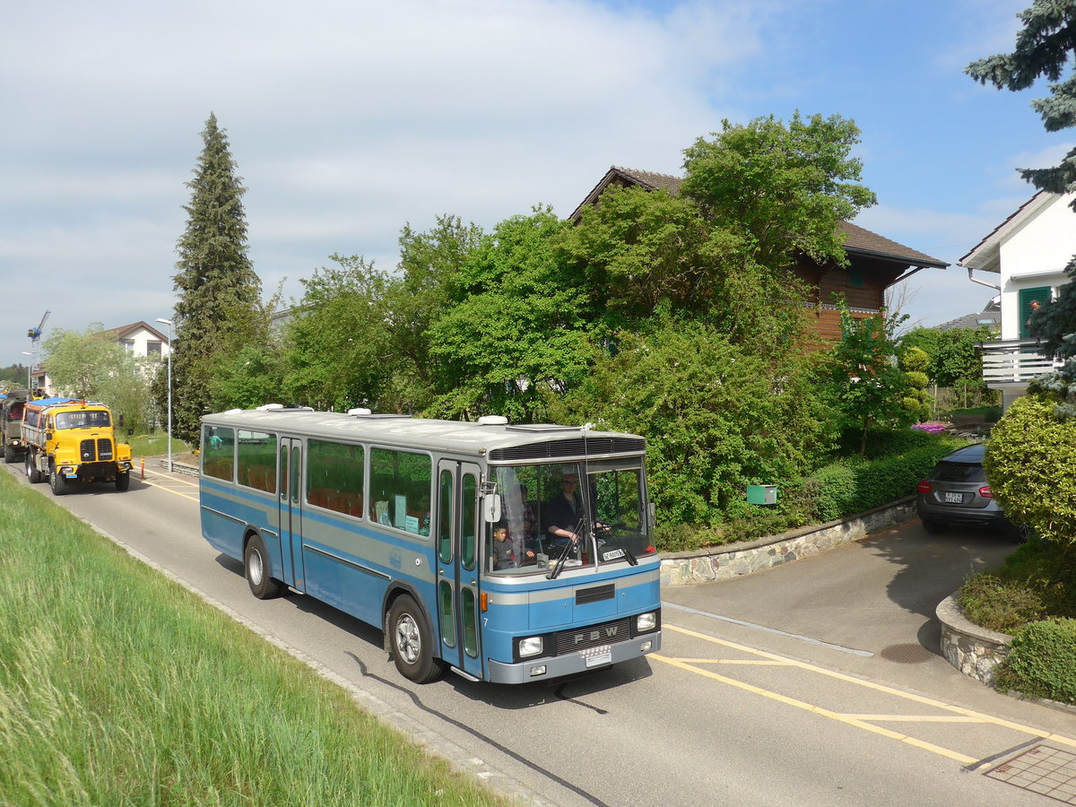 (192'554) - Schneider, Wettswil - Nr. 7/SZ 90'053 U - FBW/T�scher (ex Tiemann, Oetwil Nr. 7; ex VZO Gr�ningen Nr. 7) am 5. Mai 2018 in Attikon, Bahnstrasse