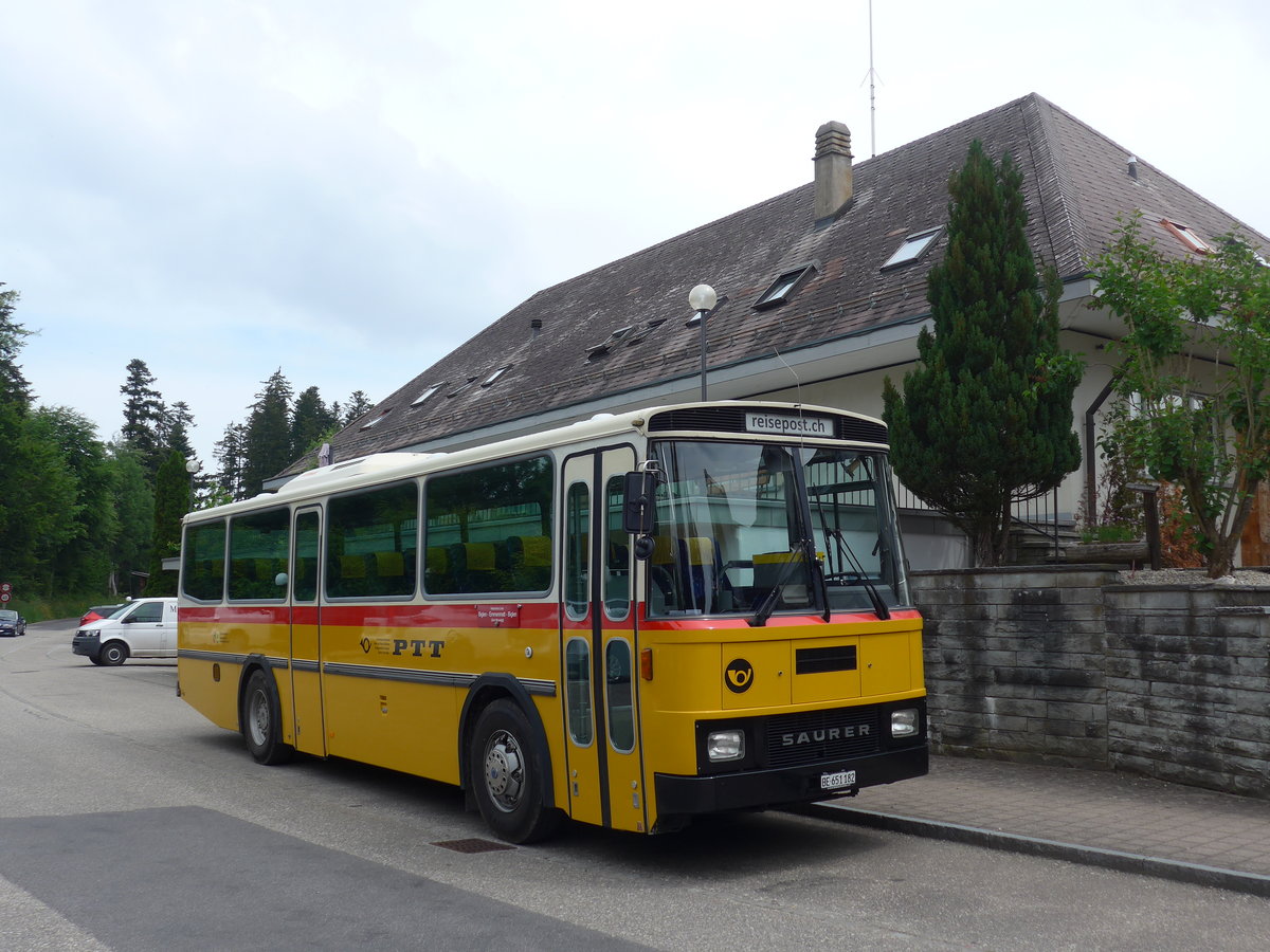 (193'699) - Bernair, M�nsingen - BE 651'182 - Saurer/T�scher (ex Schebath, Lauerz; ex Albin, F�llanden; ex Heim, Flums) am 3. Juni 2018 in Emmenmatt, Moosegg