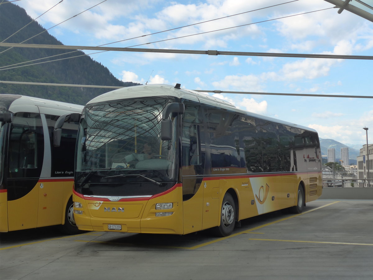 (194'783) - PostAuto Graub�nden - GR 173'209 - MAN am 15. Juli 2018 in Chur, Postautostation