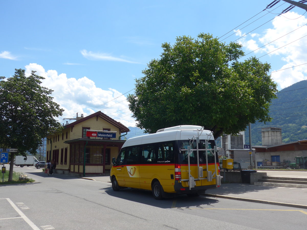 (194'871) - Ackermann, Says - GR 42'843 - Mercedes (ex PostAuto Graub�nden) am 15. Juli 2018 beim Bahnhof Maienfeld