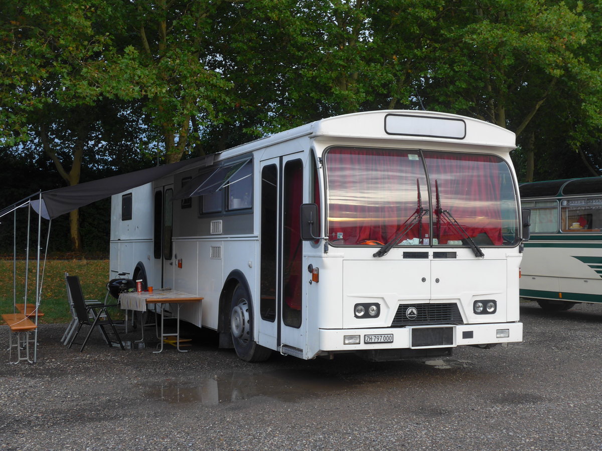 (195'879) - Leutwiler, Mettmentstetten - ZH 797'000 - Saurer/Hess (ex Bl�ttler, Maisprach; ex BGU Grenchen Nr. 12) am 17. August 2018 in Wettingen, Zirkuswiese
